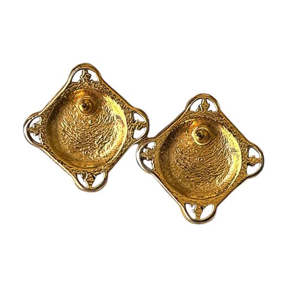 Vintage AVON Gold Plate Amber Cabochon Bold and Classic Clip Earrings - Picture 2 of 3